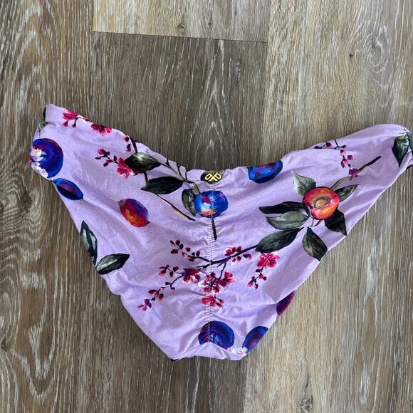 BNWT - PQ Swim Passionfruit Perla Halter Bikini Top & Basic Ruched Bottom - Sz S - Picture 8 of 9